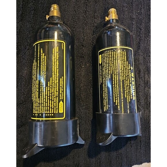 Caruna cylinders Other - Carauna Paintball CO2 Aluminum Air Tank - Black 20oz - lot of 2